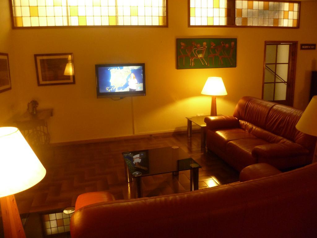 Hotel Pradas Jaca Extérieur photo